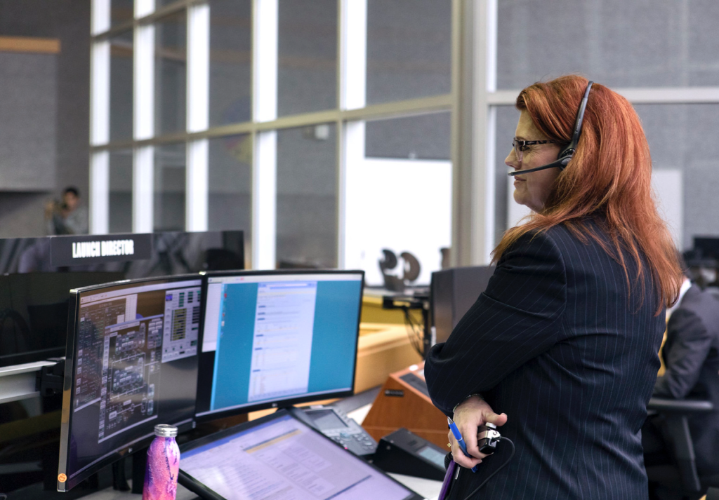 NASA Artemis 1 Launch Director, Charlie Blackwell-Thompson using NASA MAS software during the Artemis 1 mission.