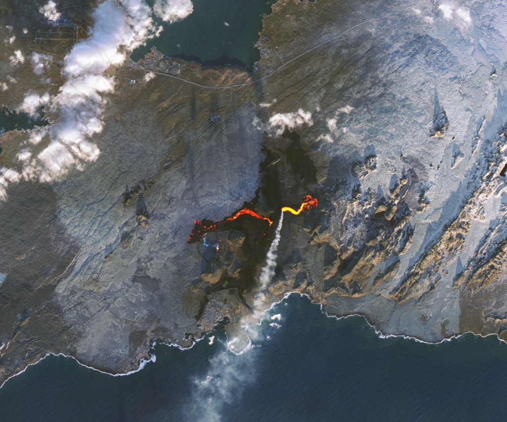 After more than two months of quiet, a volcanic fissure once again burst open on Iceland’s Reykjanes peninsula on November 20, 2024. Lava from the eruption flowed across major roads and closed in on the Blue Lagoon, a popular tourist destination.