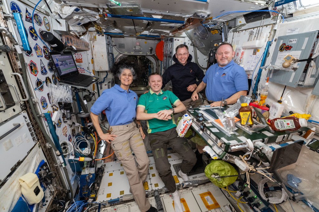 NASA Astronauts to Answer Questions from Students in Ohio, Texas