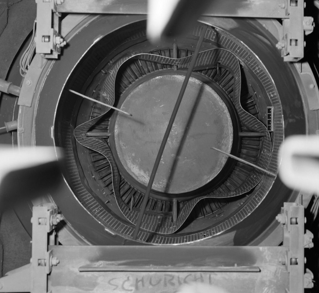 Close-up view of liner on afterburner.