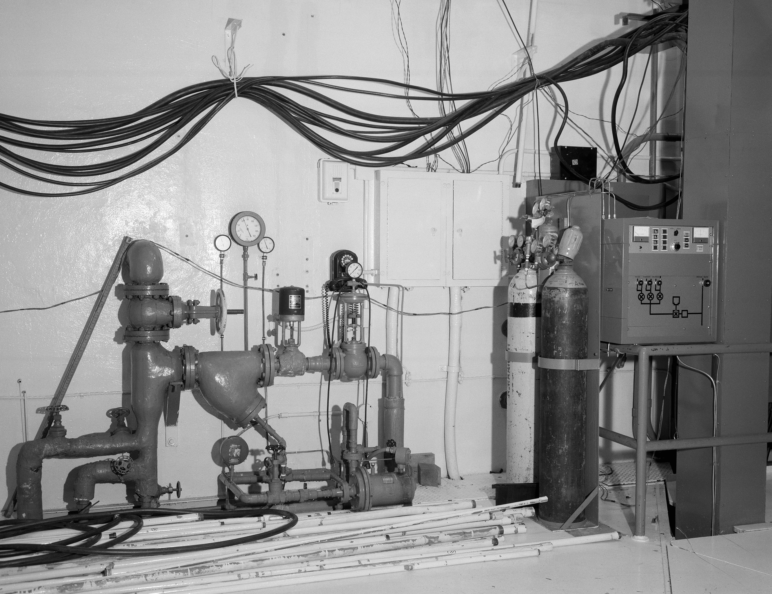 Ion source equipment.