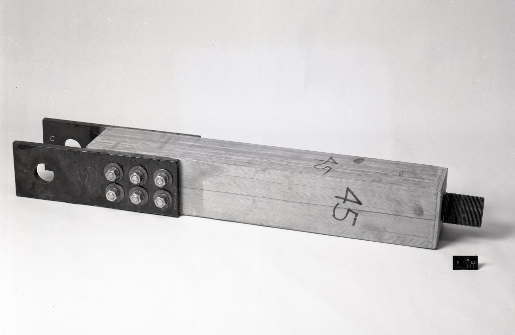 Rectangular wood stub for blade testing