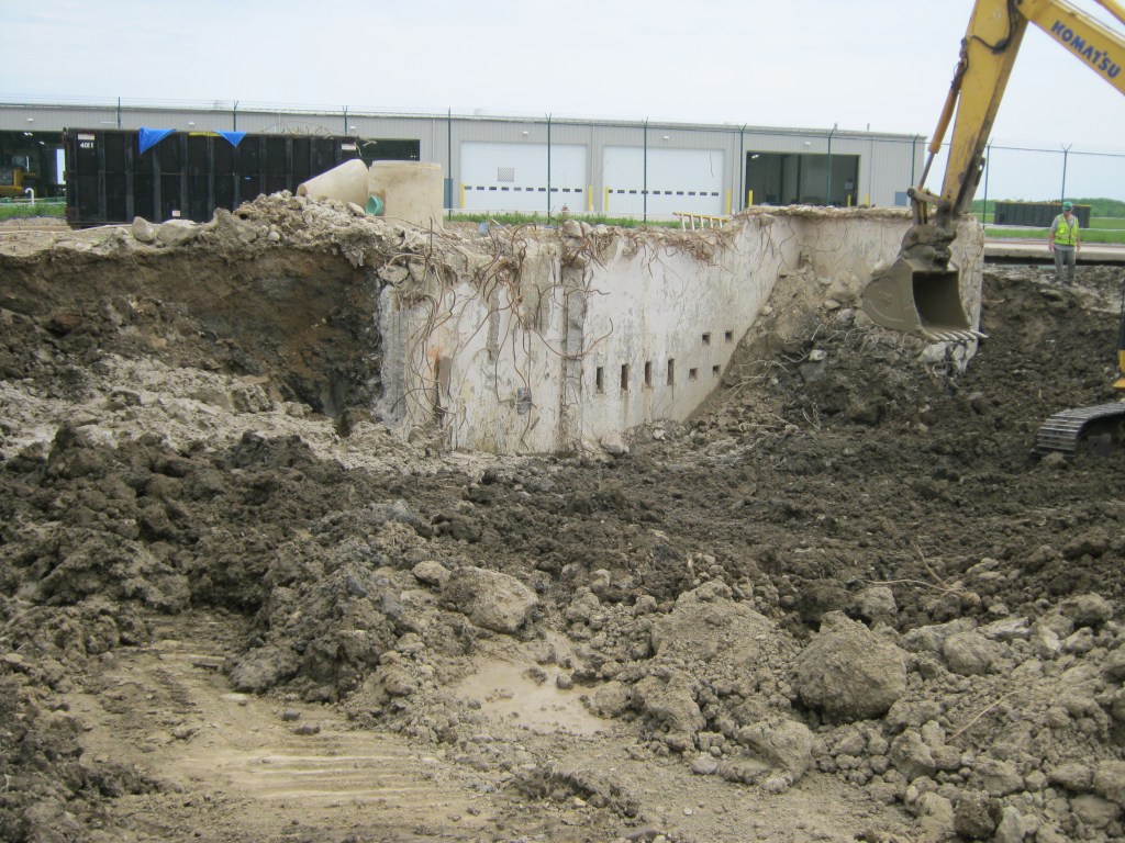 Demolition of the cyclotron.
