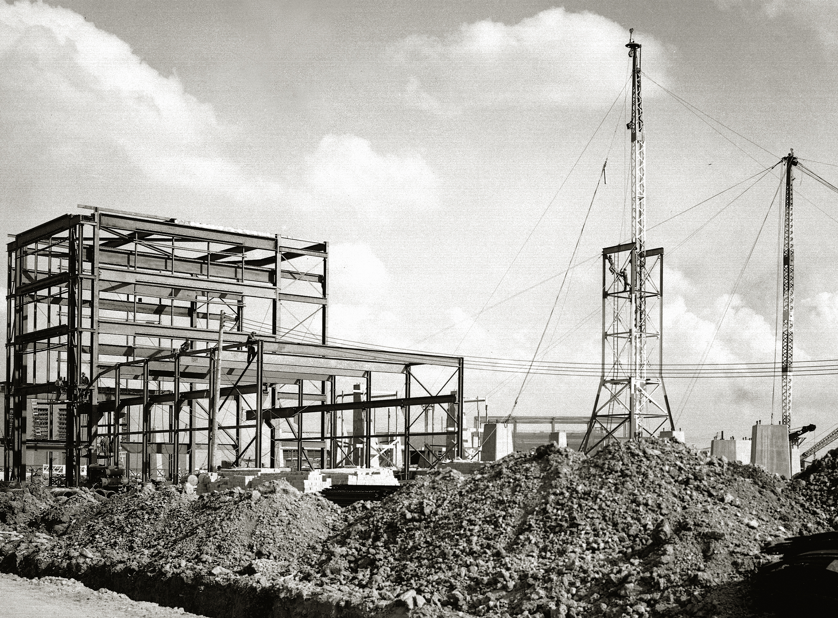 Construction of Shop and Office Building framework