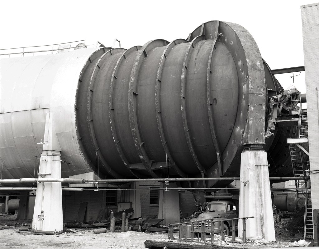 AWT with inner and out shells visible