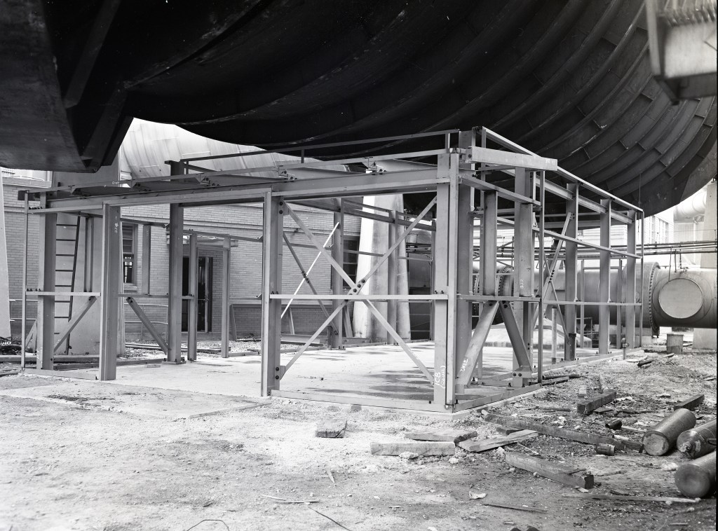 Construction of Vacuum Pump House for Space Power Chamber No.1