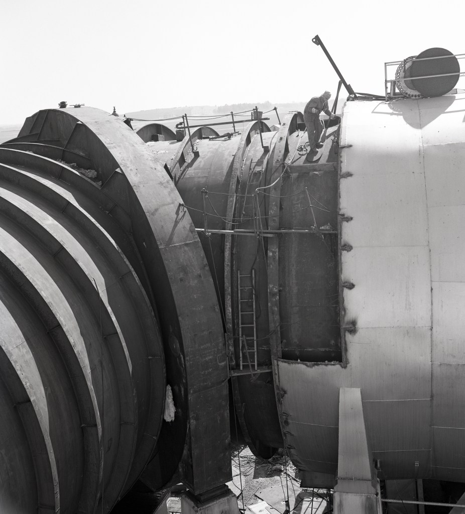 Removal of insulation from Tunnel shell.