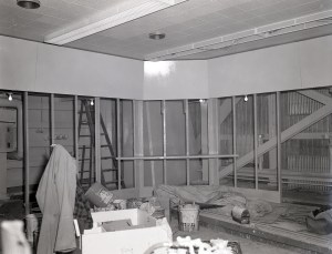 Construction of Space Power Chamber No.1 control room
