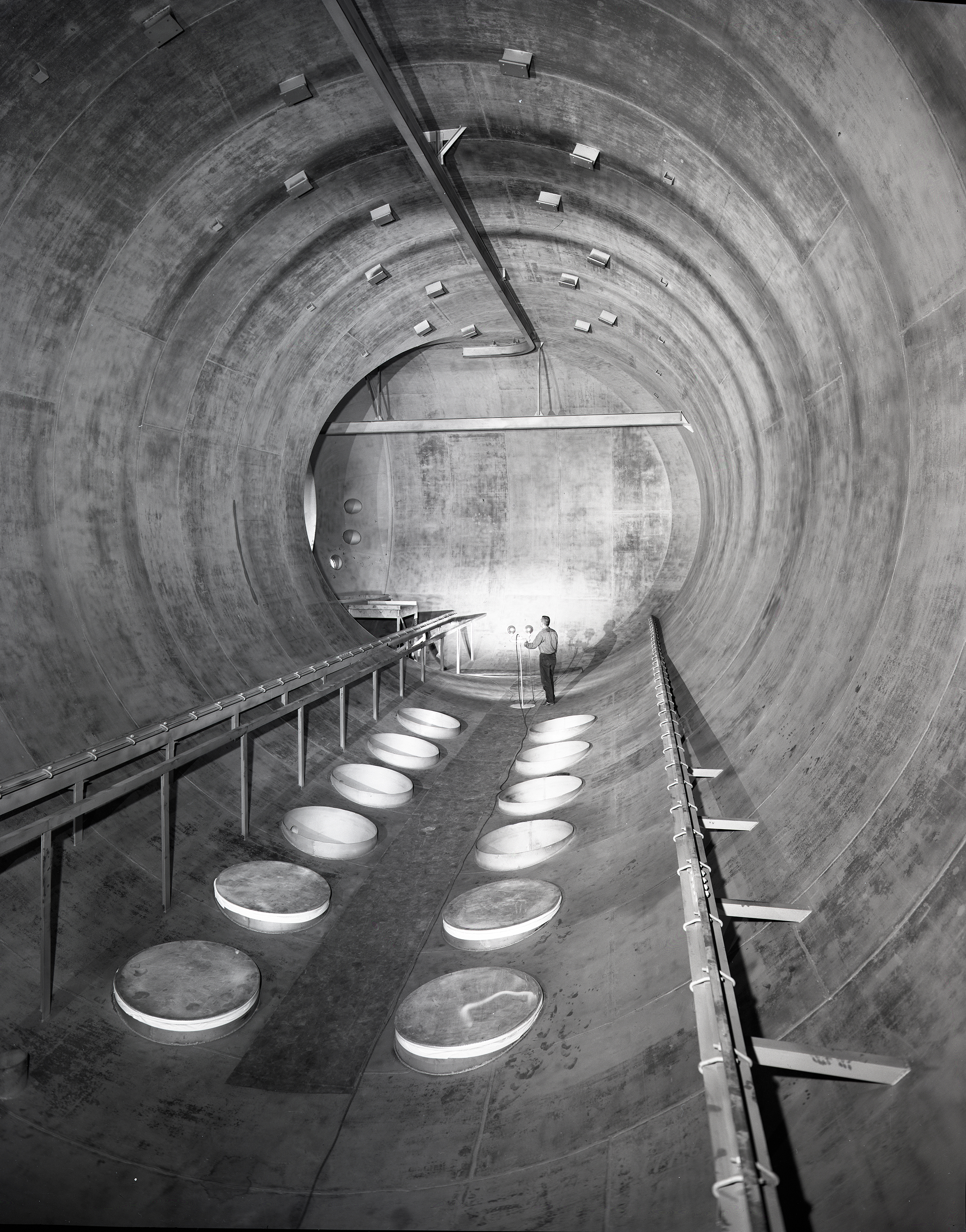 Interior of vacuum chamber in the east leg of the AWT