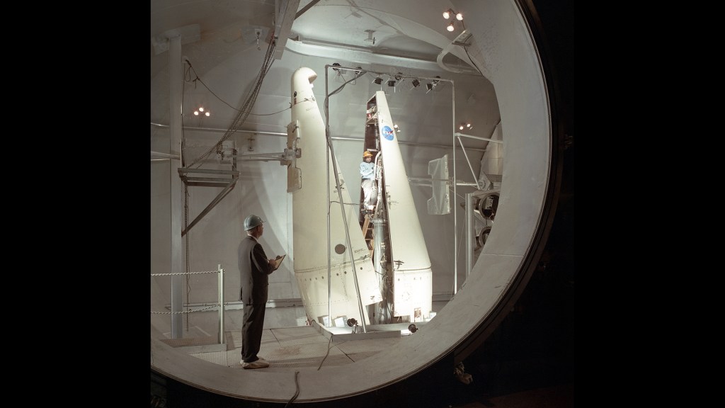 View into SPC No. 1 of Surveyor shroud setup