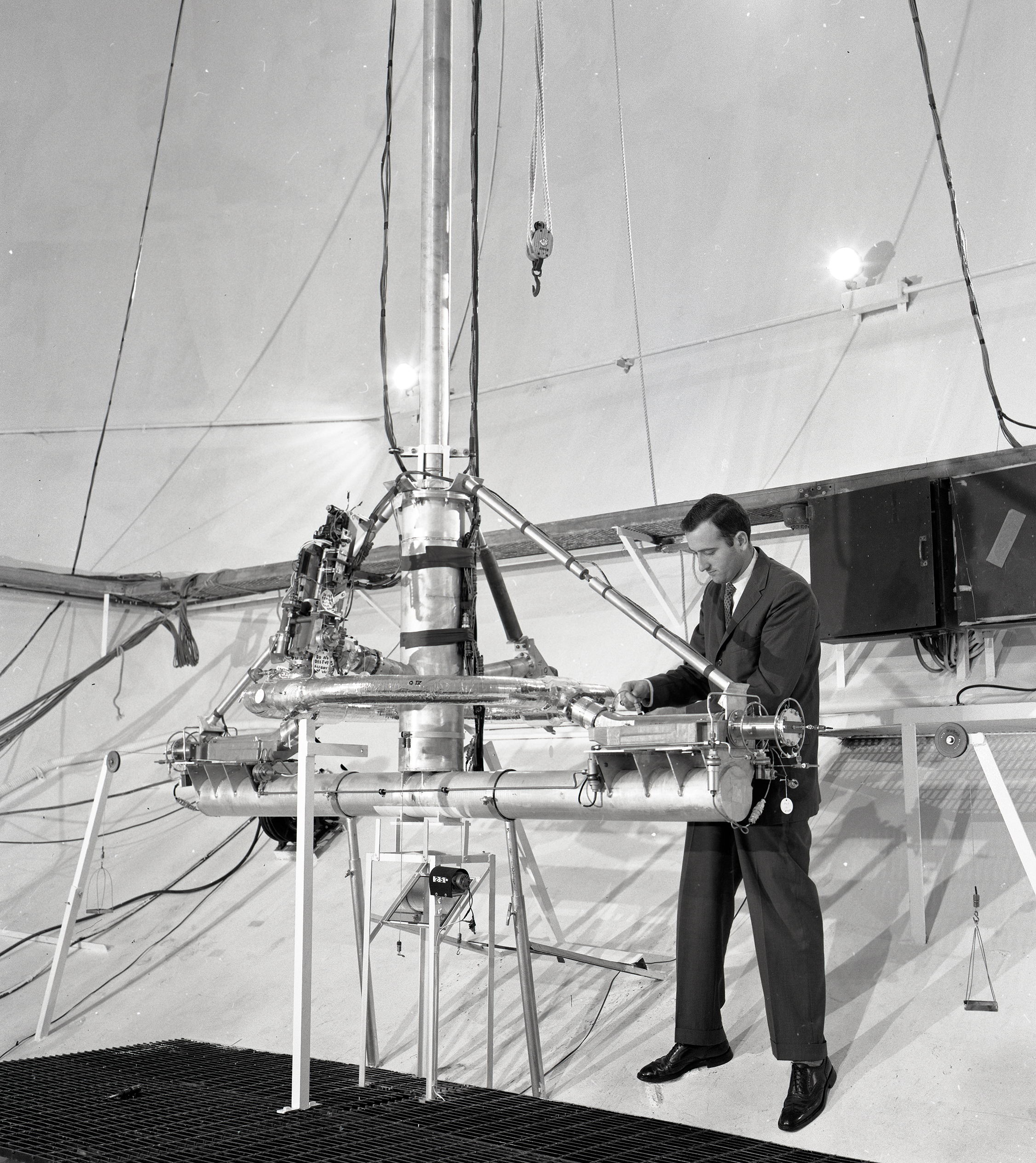 Researchers with test rig in SPC No. 2