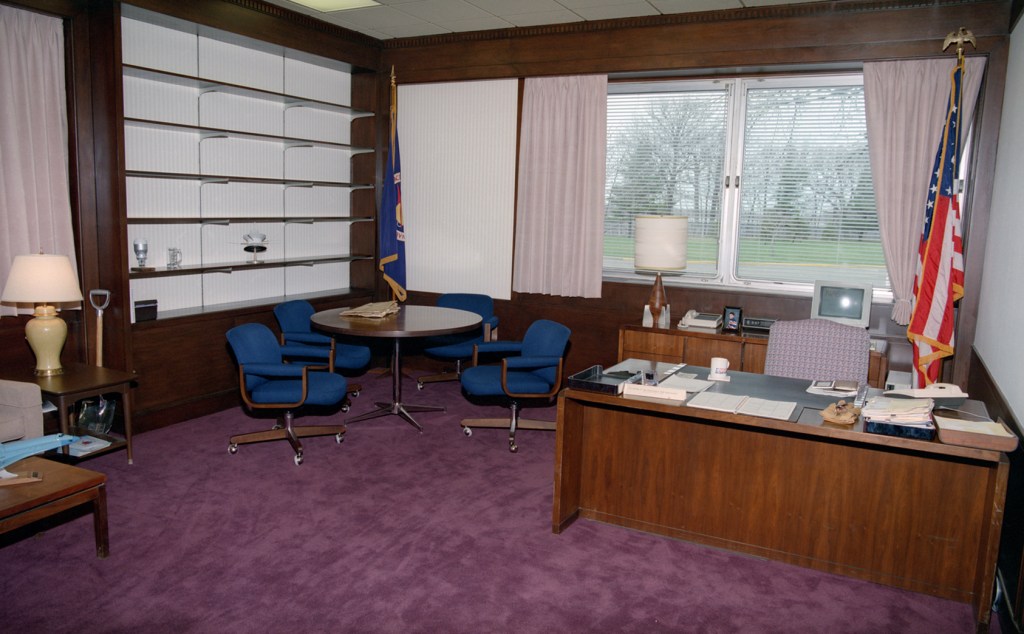 Empty office room.