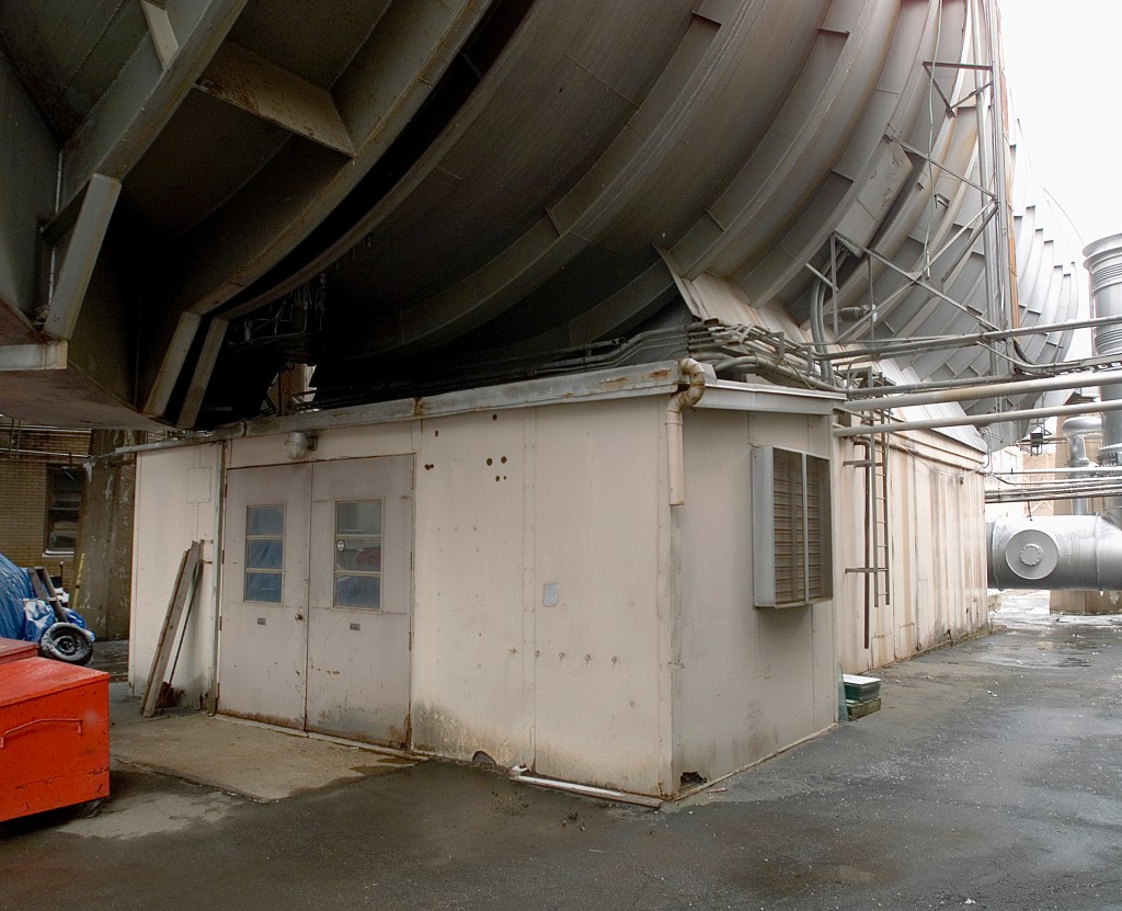 Vacuum Pump House beneath Space Power Chambers