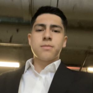 The headshot image of Osvaldo R. Sosa Valle