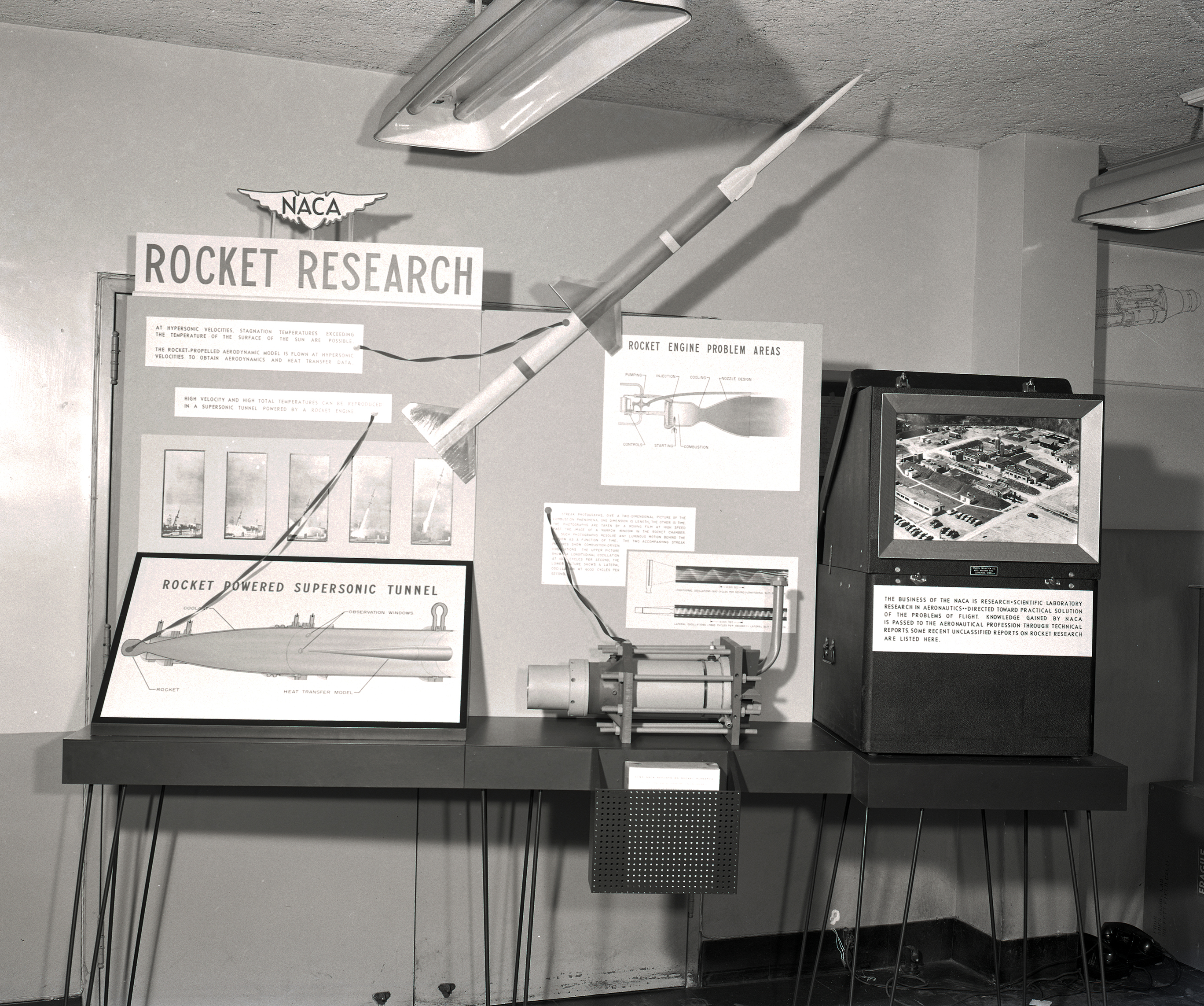 Lewis rocket research exhibit featuring the Rocket Lab