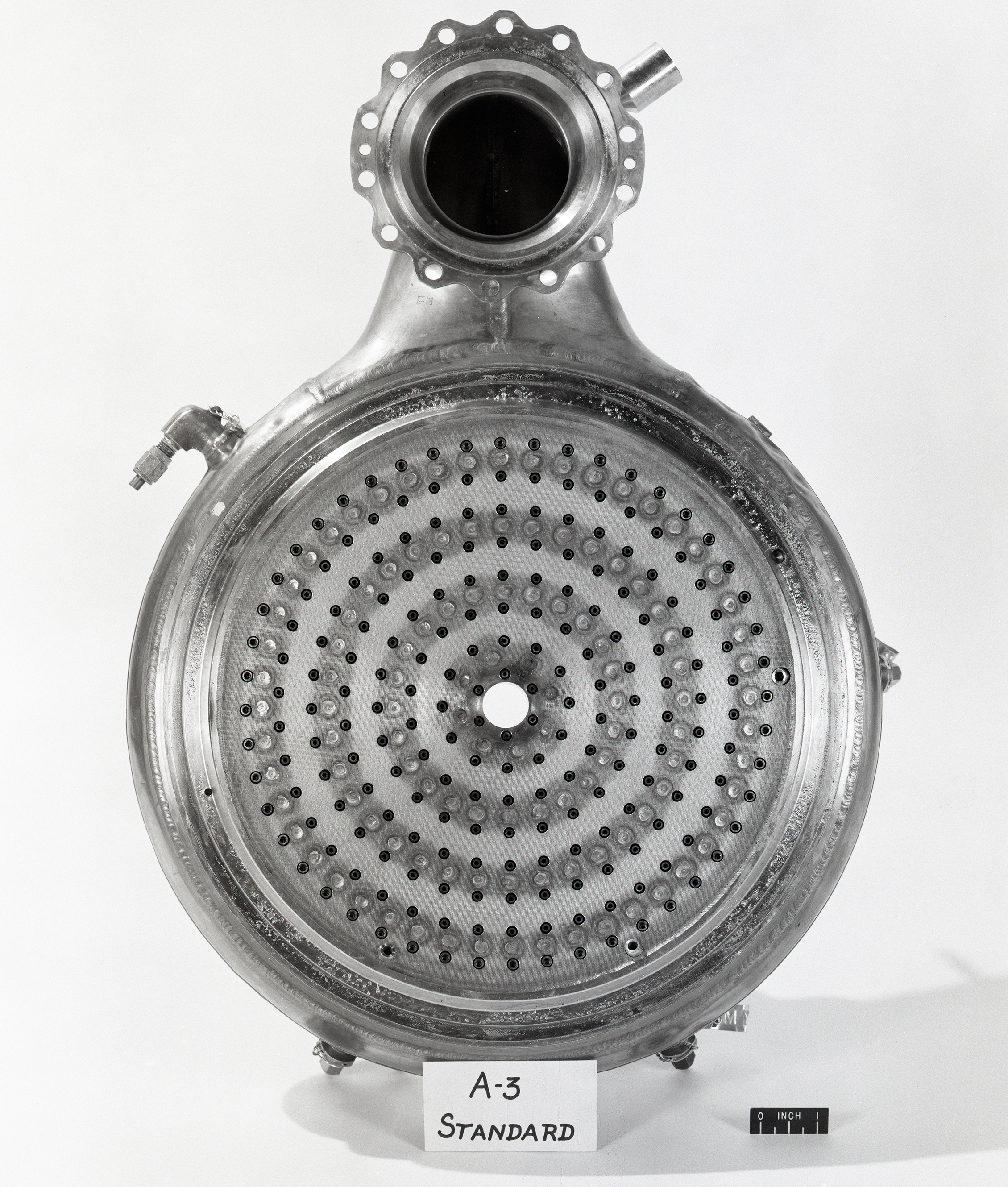 Concentric tube fuel injector for the RL-10 engine (1962).