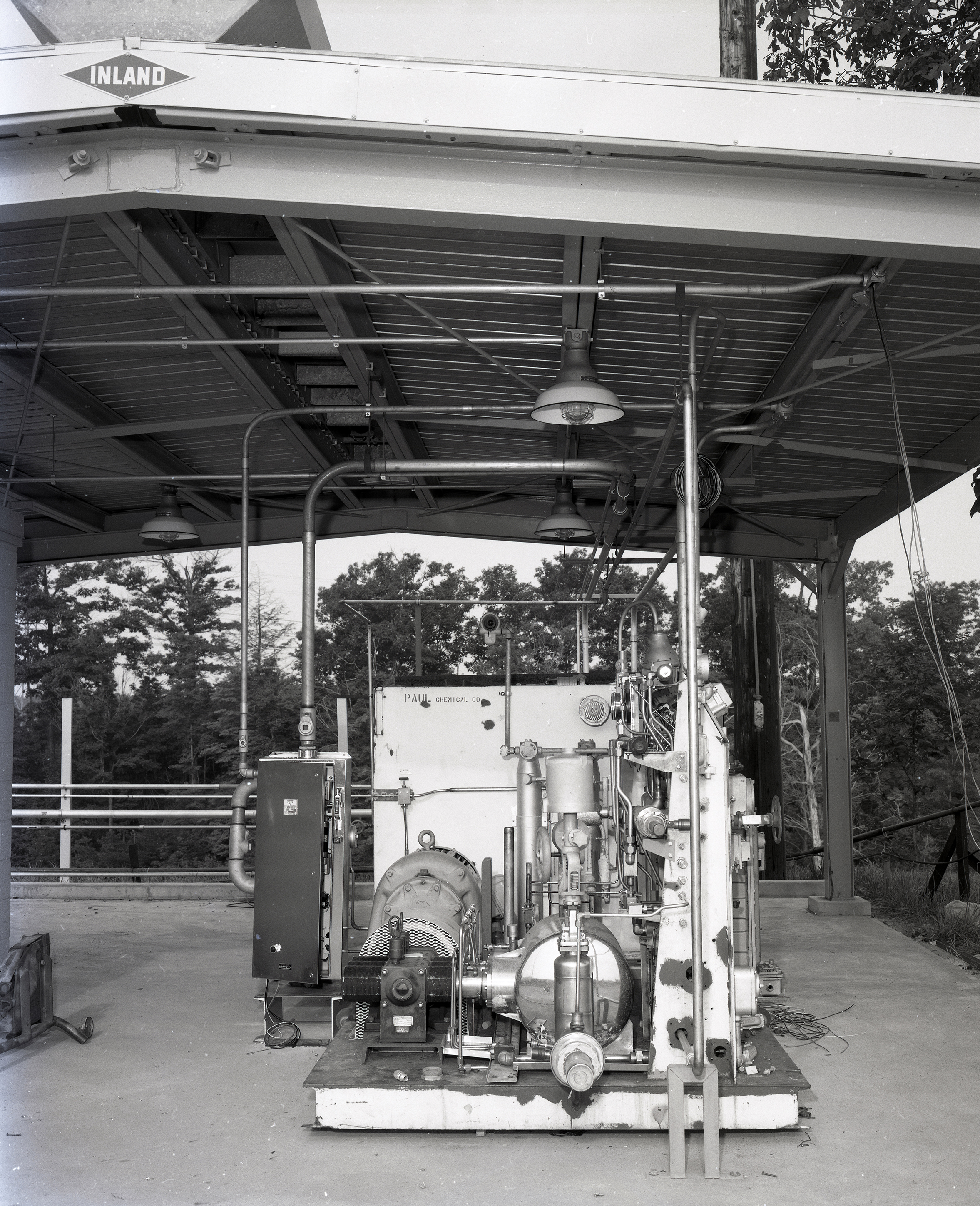 Compressor equipment in the Cryogenic Vaporizer Facility.