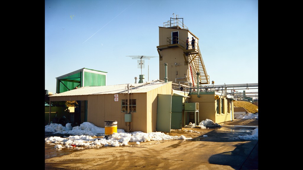 Fluidized bed exterior.