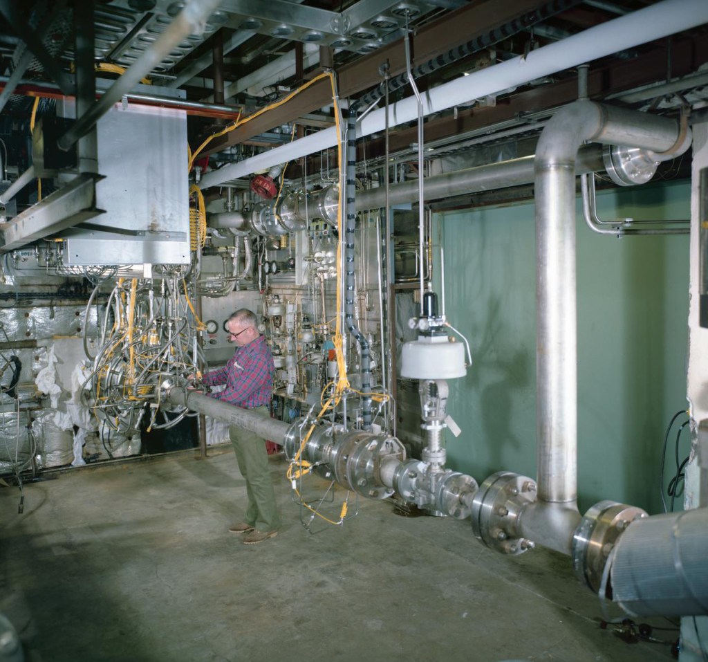 Test rig in Cell 11.