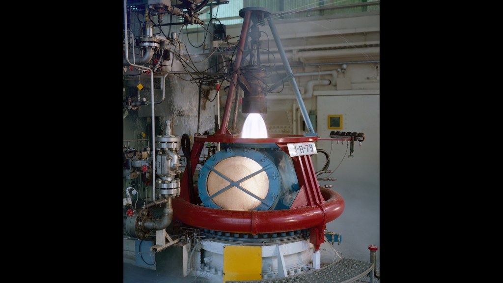 Engine in test stand