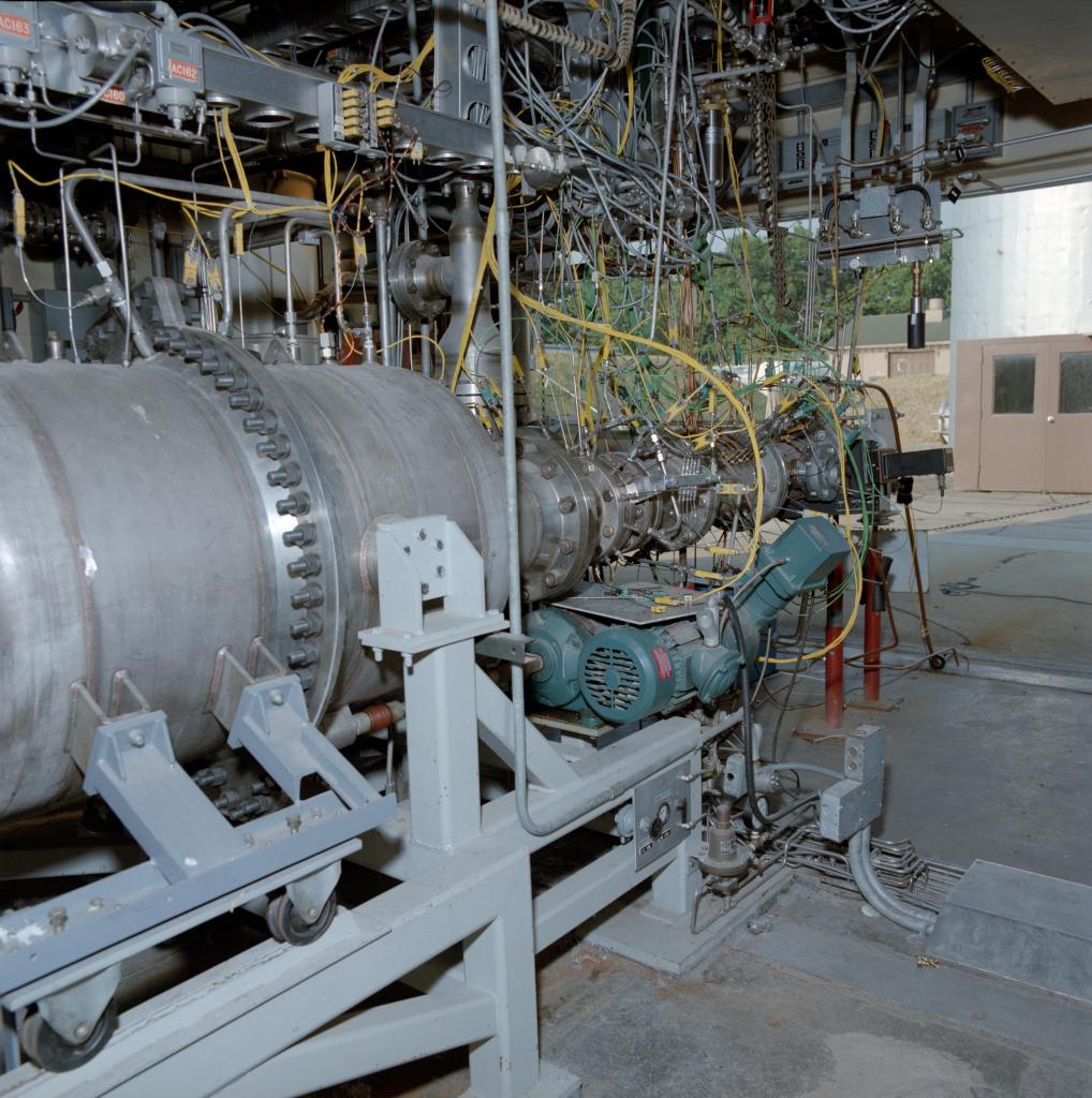 Test equipment in cell.