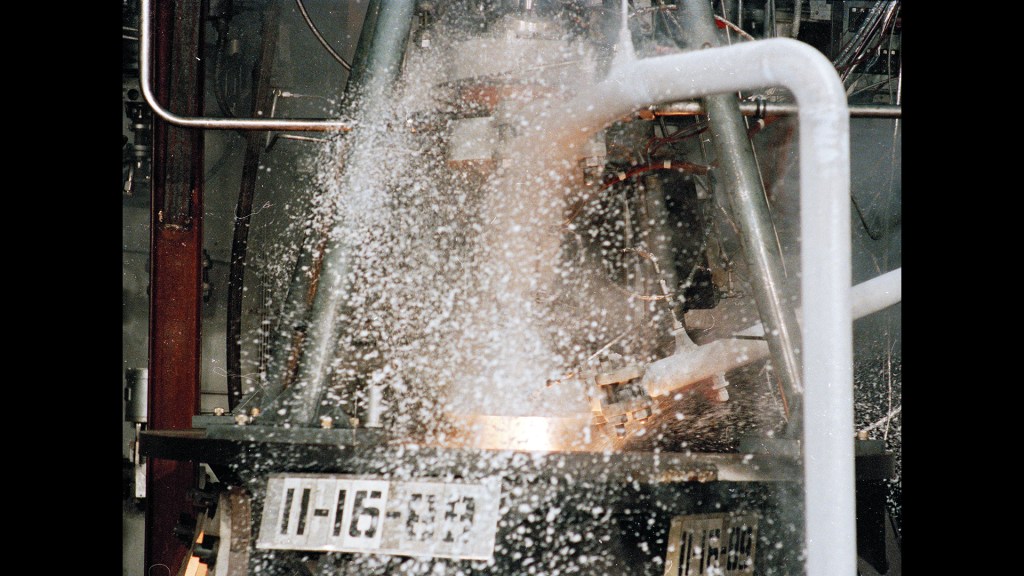 Engine test with ice flying.
