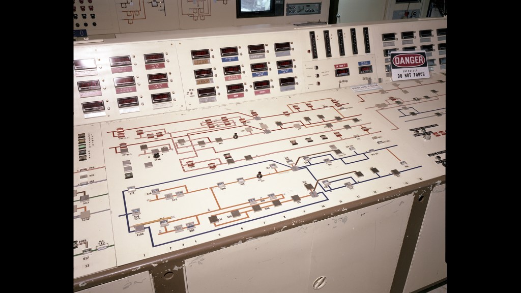 Close-up of main control panel for conducting tests in the RETF (1991).