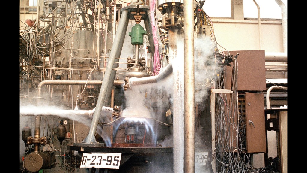 Engine firing on test stand