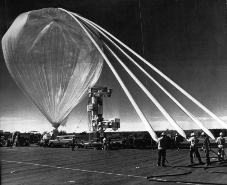 Stratoscope I balloon inflation from 1963.