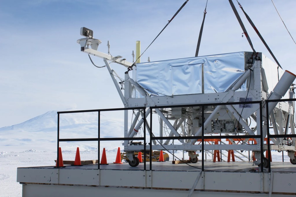 Payload overlooking snowing landscape.