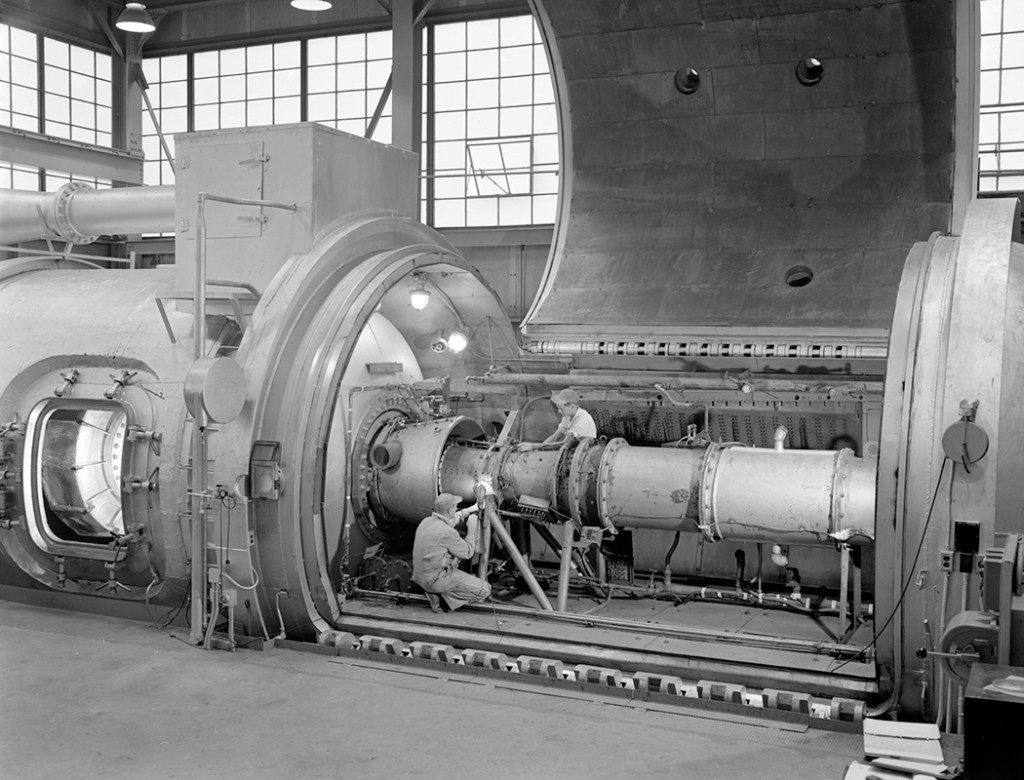 Engine installed in test cell.
