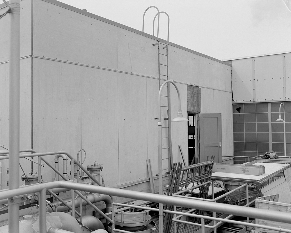 Roof area of the PSL Shop and Access Building