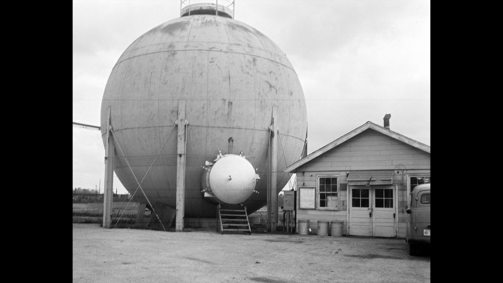 Exterior view of J-5 test chamber.