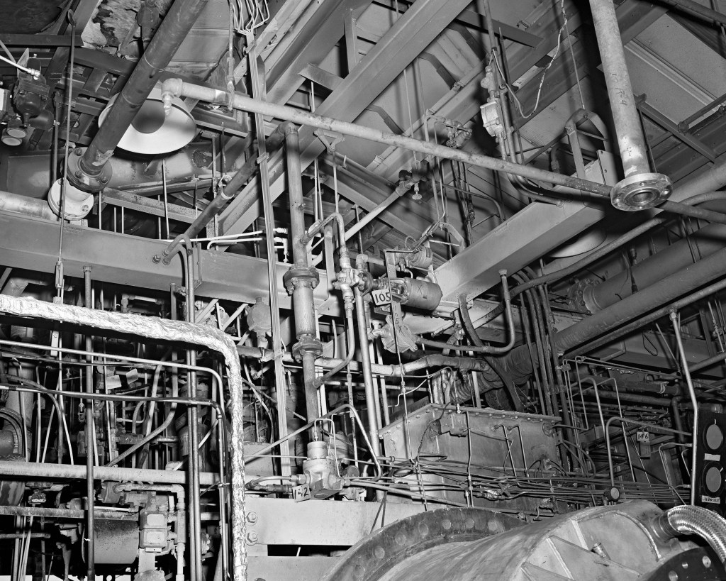 View of the piping above the vacuum chamber in the J-3 facility
