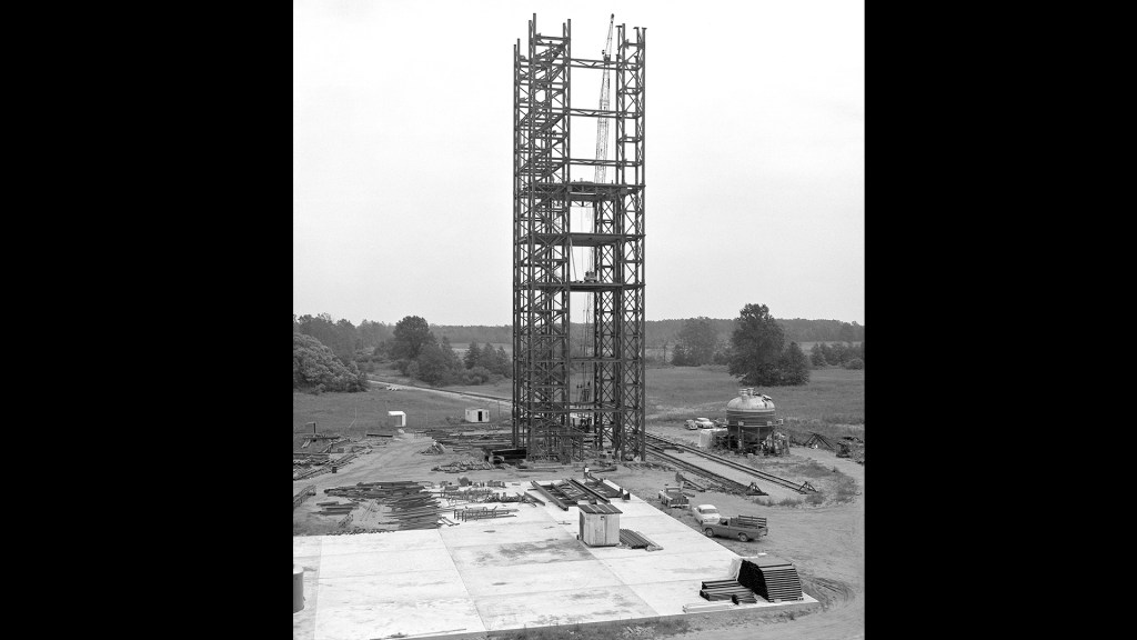 Steel framework for B-3