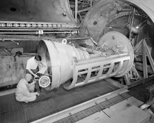 Installation of nozzle in test chamber.