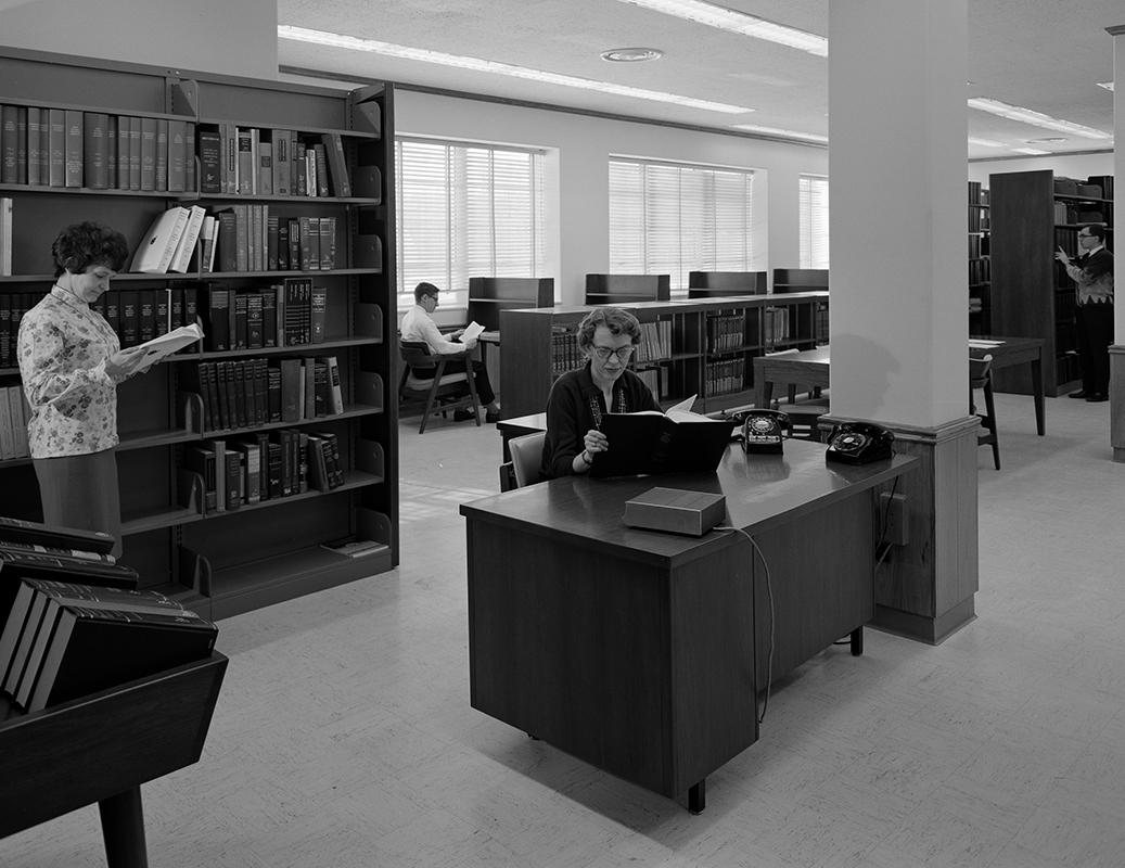 Librarians in library.