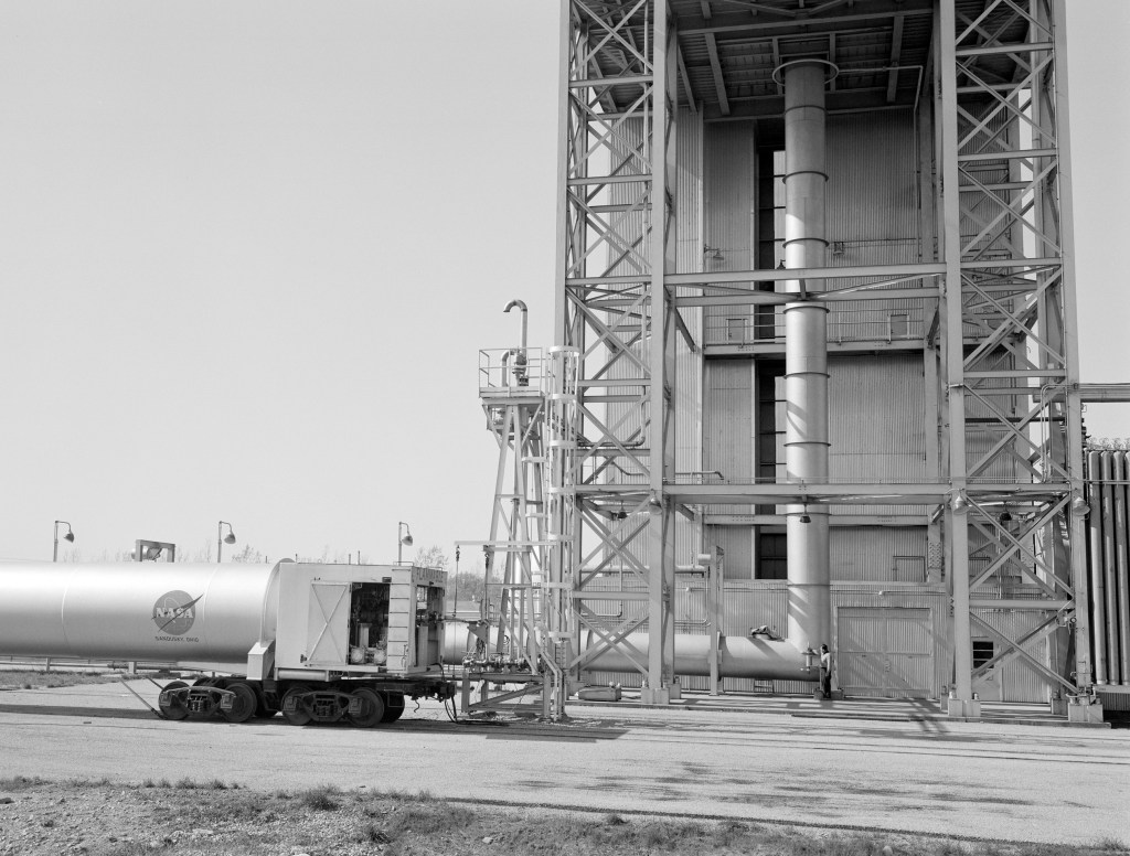 Bottom of test stand