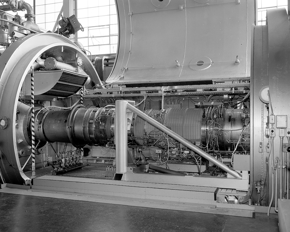 Engine in test cell.