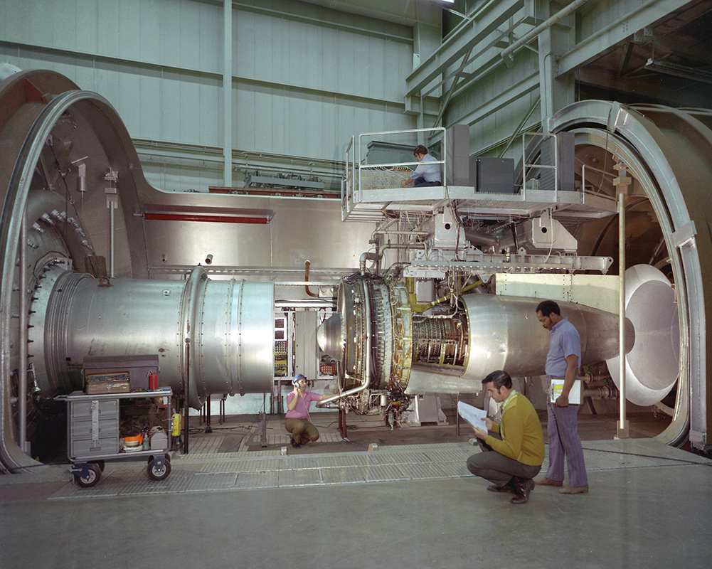 Engine installed in test cell.
