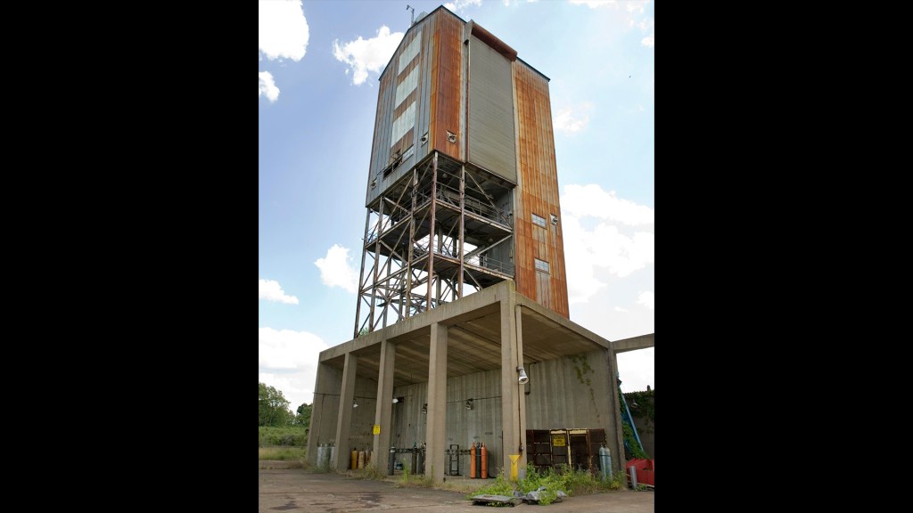 B-3 stand in disrepair