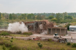 B-1 stand falling over