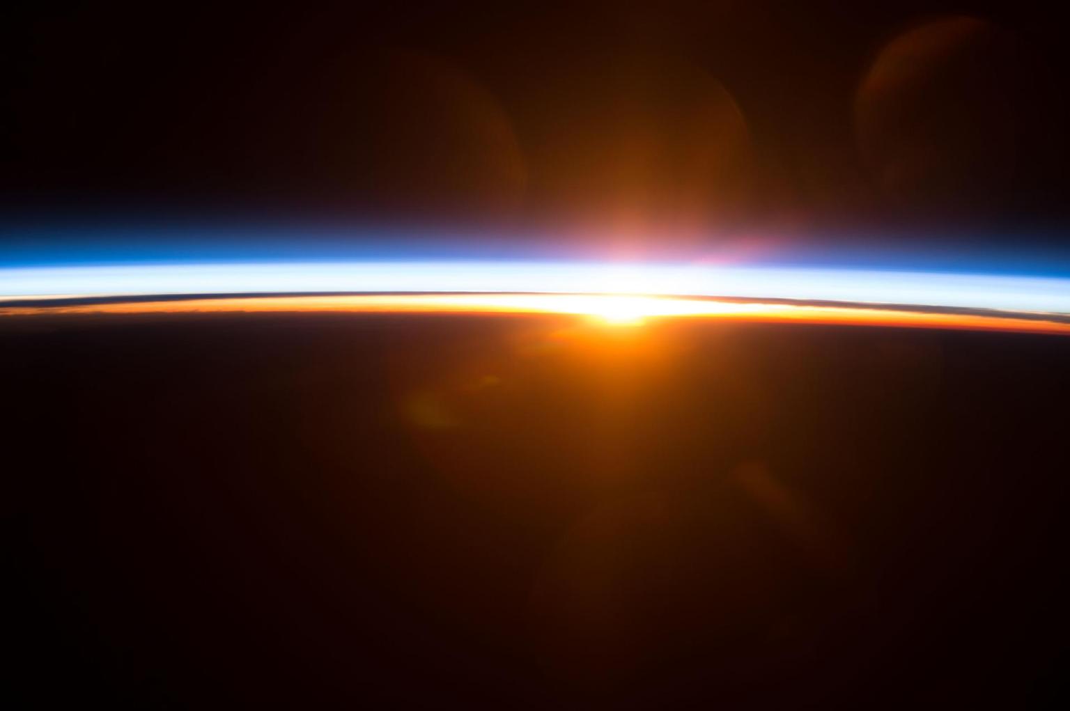 Earth horizon