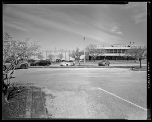 HAER-TX-109-N-06, Overall South facing view of Building 31 and High Bay