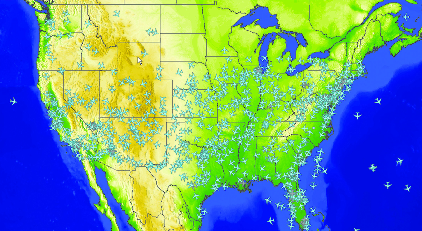US Map showing all the flights in US Airspace.