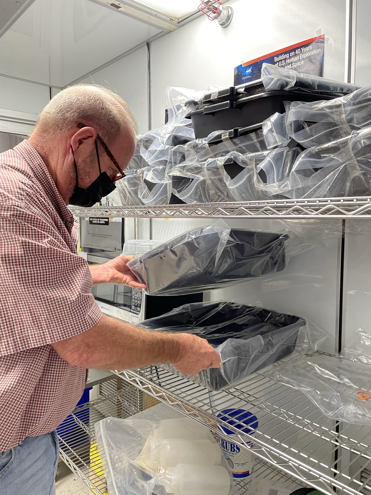 Component cCeaning and Refurbishment receiving