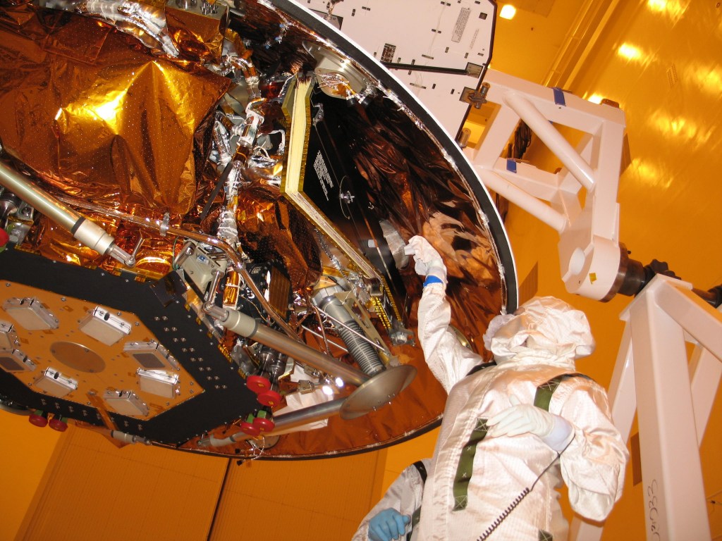Environmental Microbiology Laboratory flight hardware testing