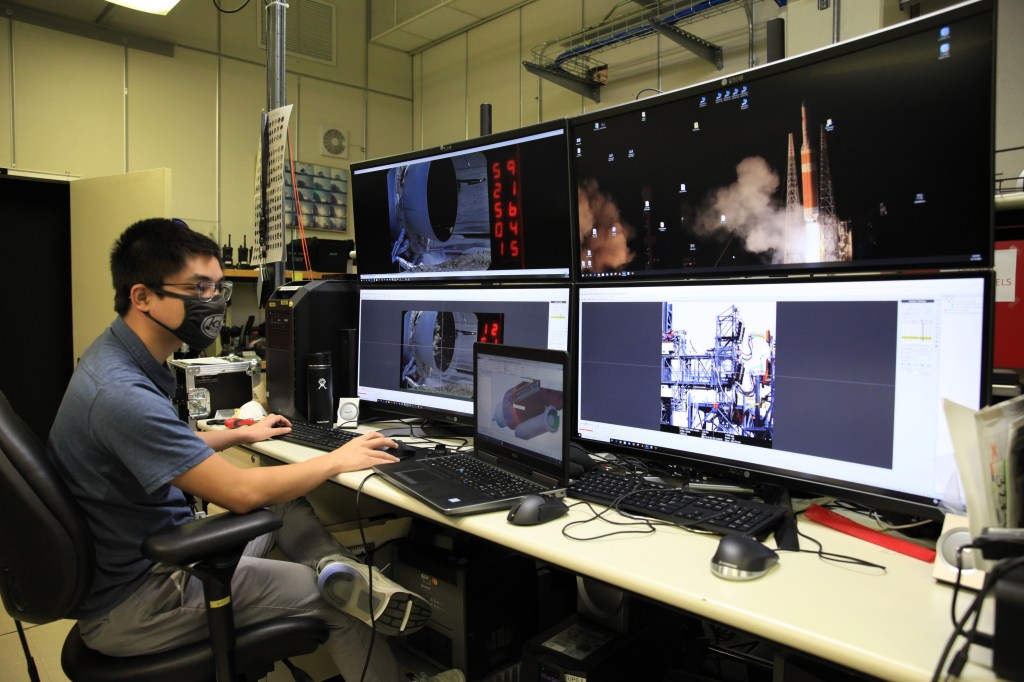 Advanced Imaging & Analysis cover photo