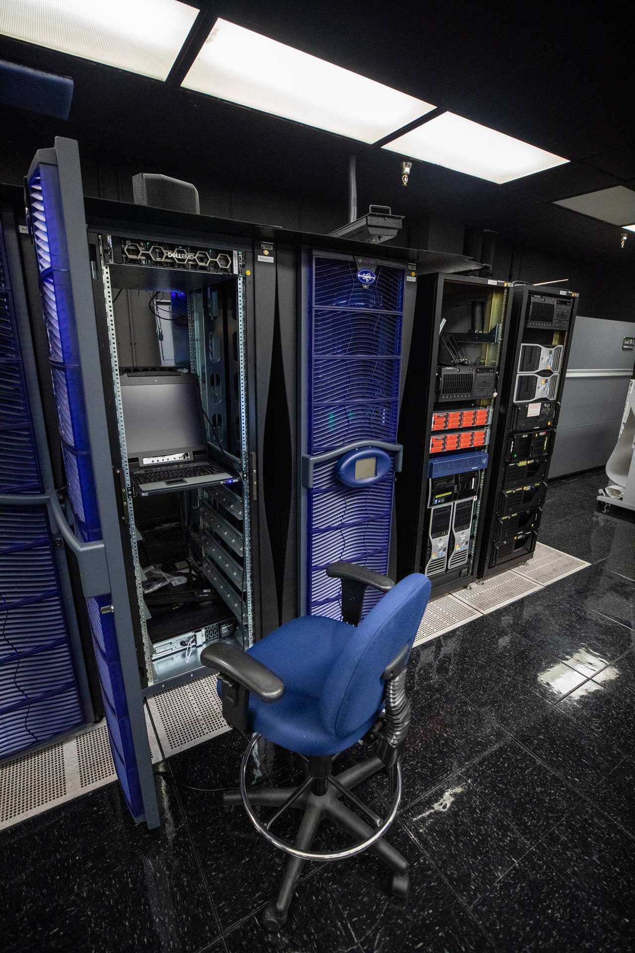 NASA Engineering - Advanced Imaging Lab/Image Analysis equipment photo