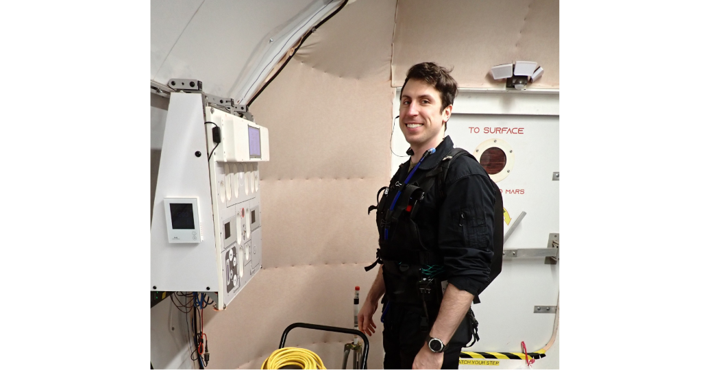 Ross Elder, Crew Health and Performance Exploration Analog (CHAPEA) Mission 2 commander, preparing to simulate an airlock depressurization and egress to conduct an EVA.